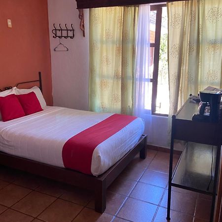 Hotel De Cervantes San Sebastián del Oeste Pokój zdjęcie